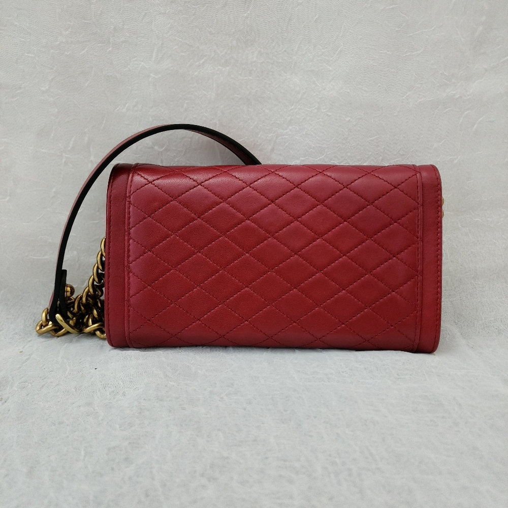 Yves Saint Laurent Red Quilted Leather Crossbody Bag with Gold Chain - Picture 2 of 9